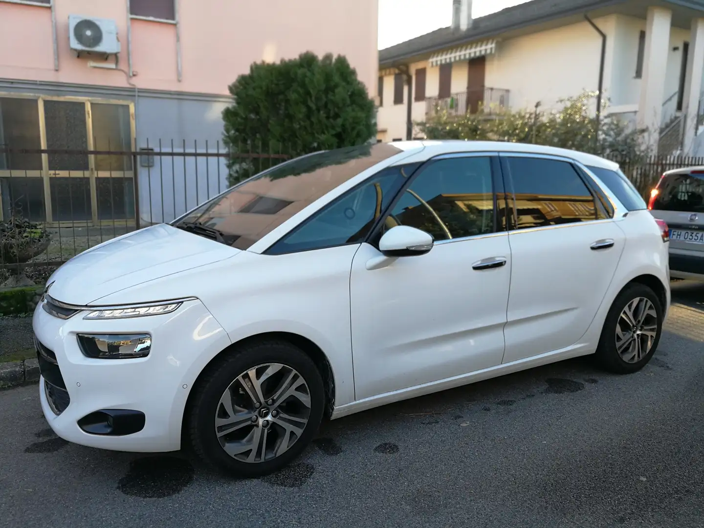 Citroen C4 Picasso - 2