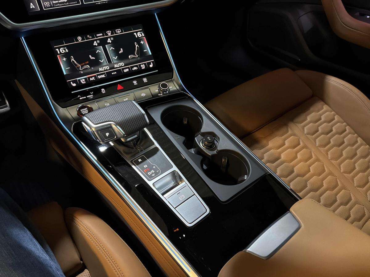 2025 Audi RS6 RS 6 Avant performance 4.0 TFSI quattro Tiptronic — снимка 1