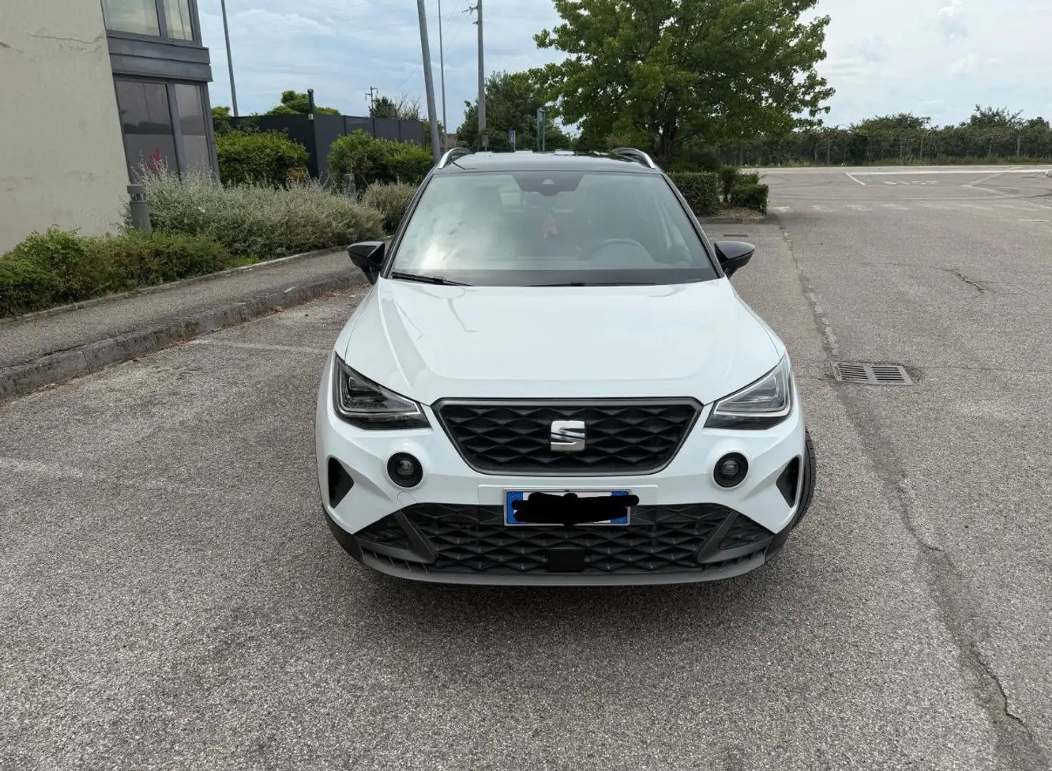 SEAT Arona 1.0 tgi FR 90cv con fr pack - 1