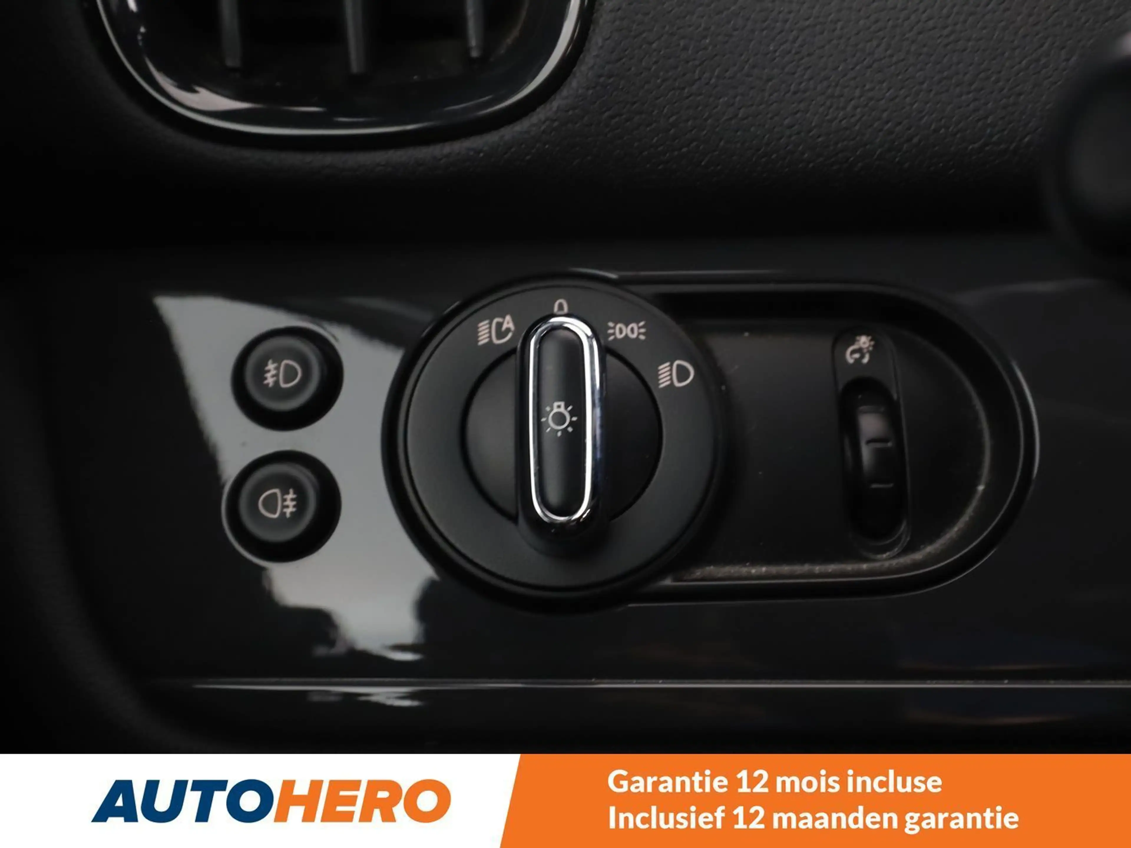 MINI One D Countryman One D — photo 15