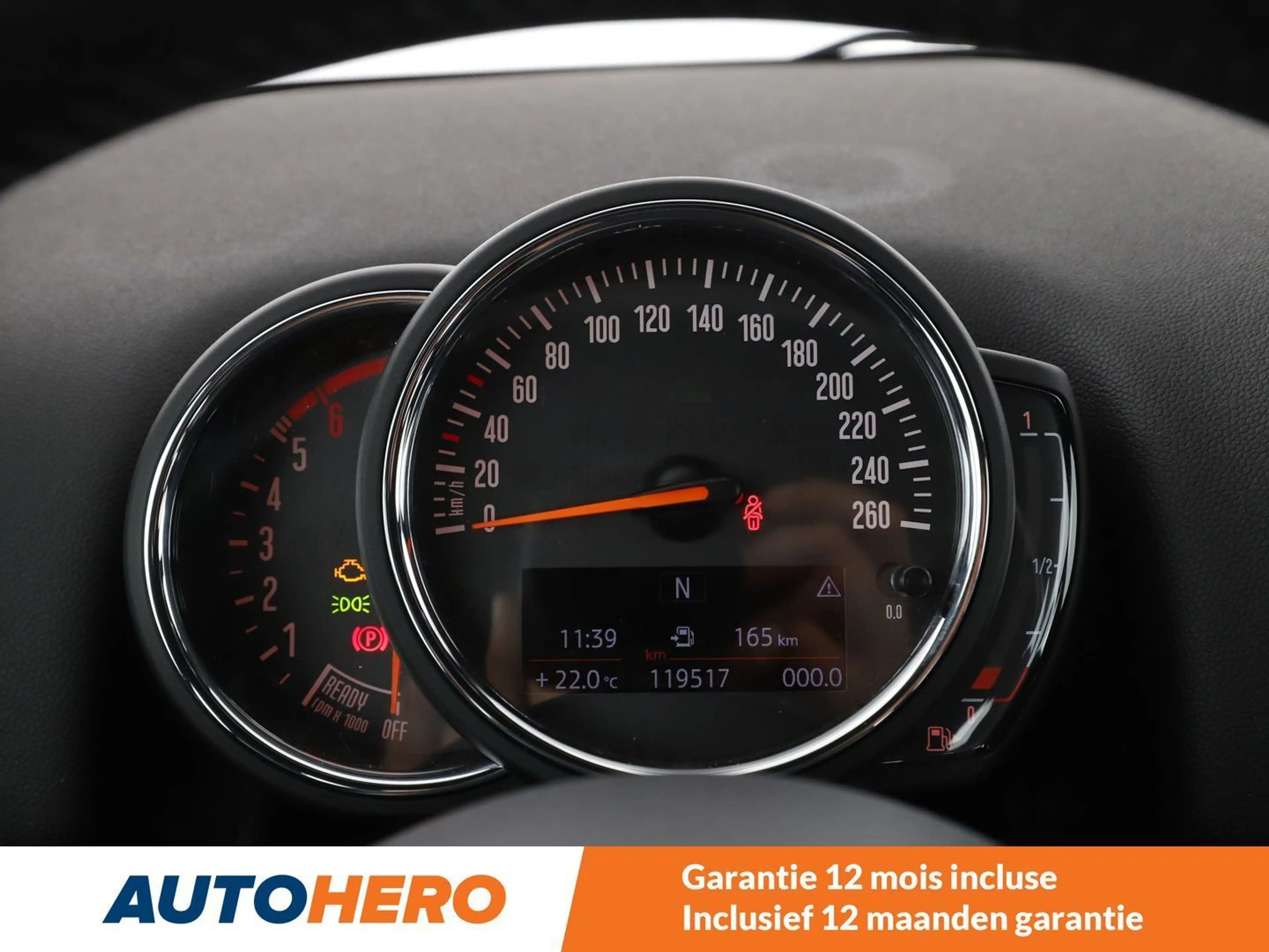 MINI One D Countryman One D — photo 8