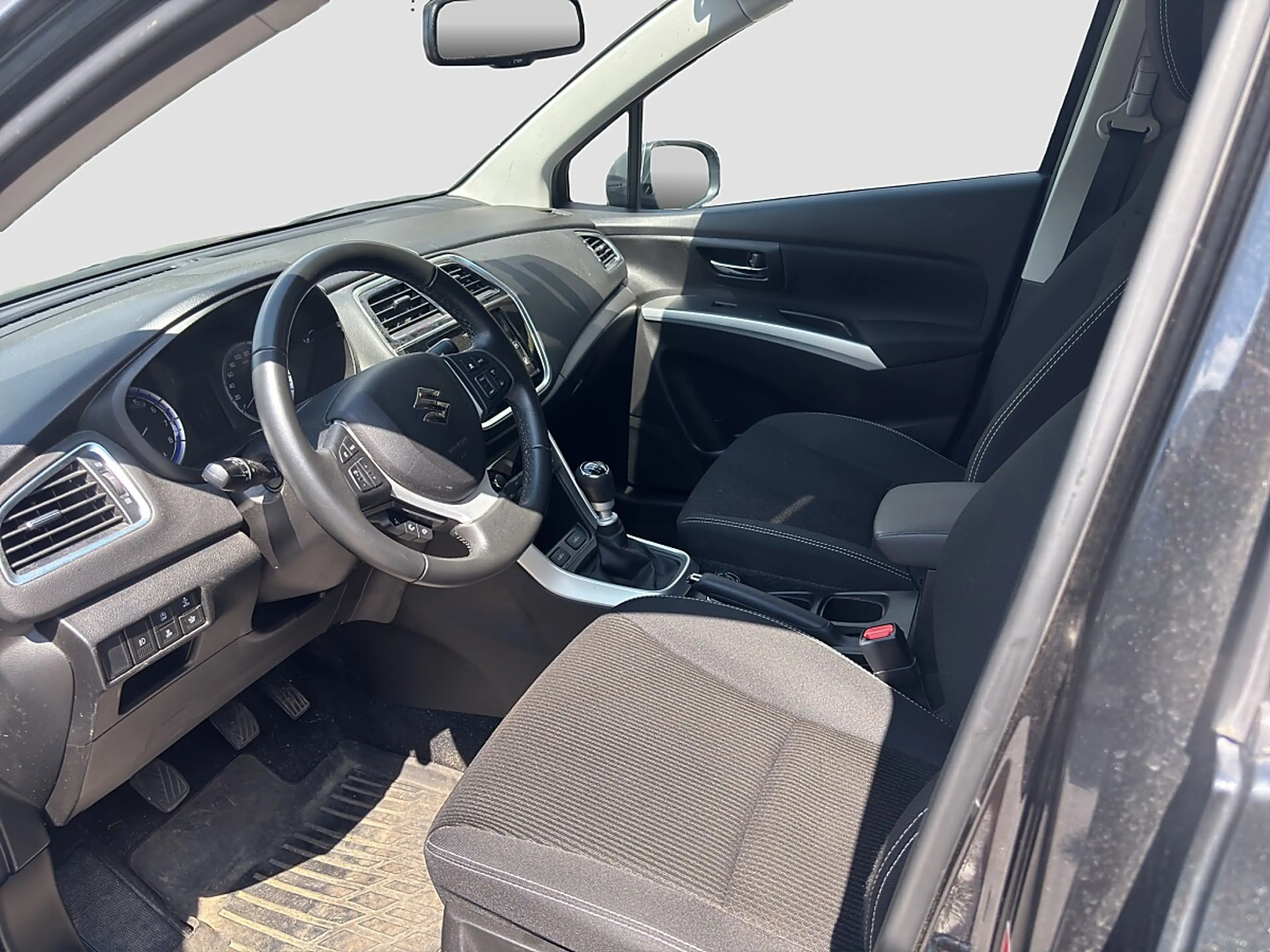 Suzuki SX4 S-Cross 1,4 GL+ DITC Hybrid ALLGRIP shine — photo 13