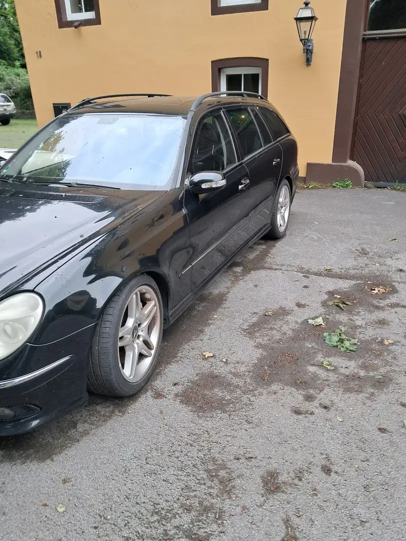 Mercedes-Benz E 55 AMG E 55 T AMG Kompressor (211.276) Schwarz - 2