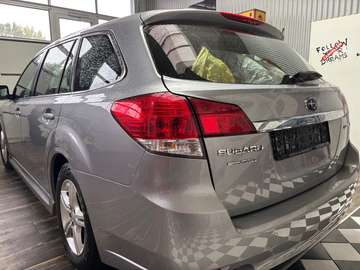 AWD 2.0 i Automatik AHK