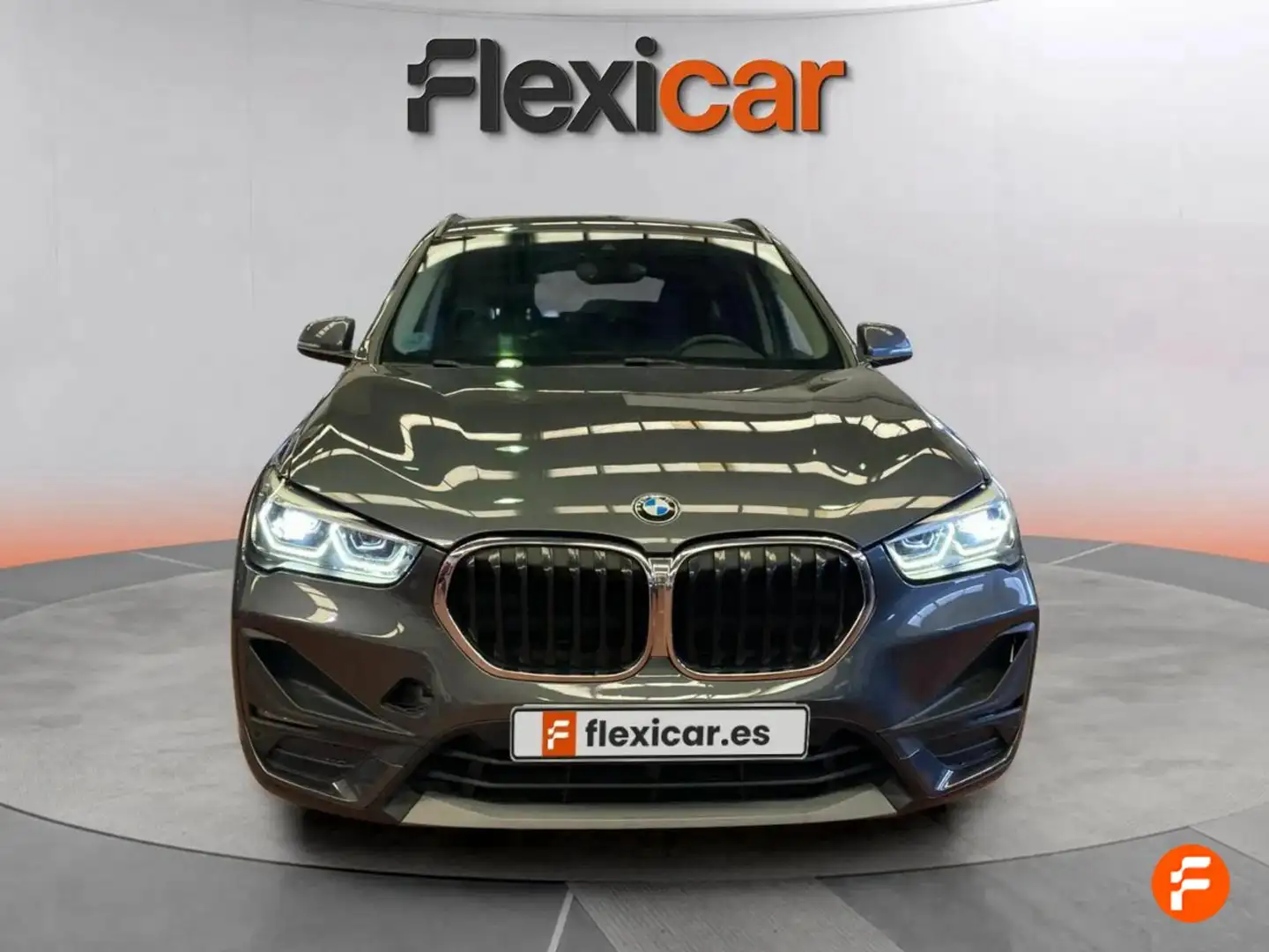 BMW X1 sDrive 18dA Gris - 2