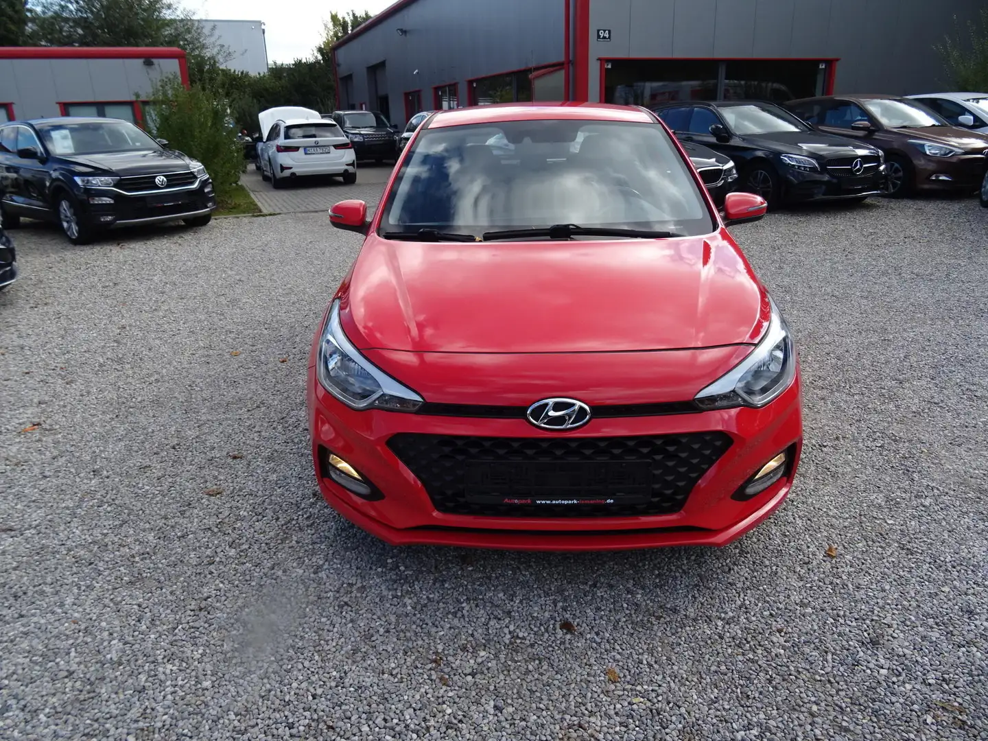 Hyundai i20 (GB) YES! Plus Rouge - 2