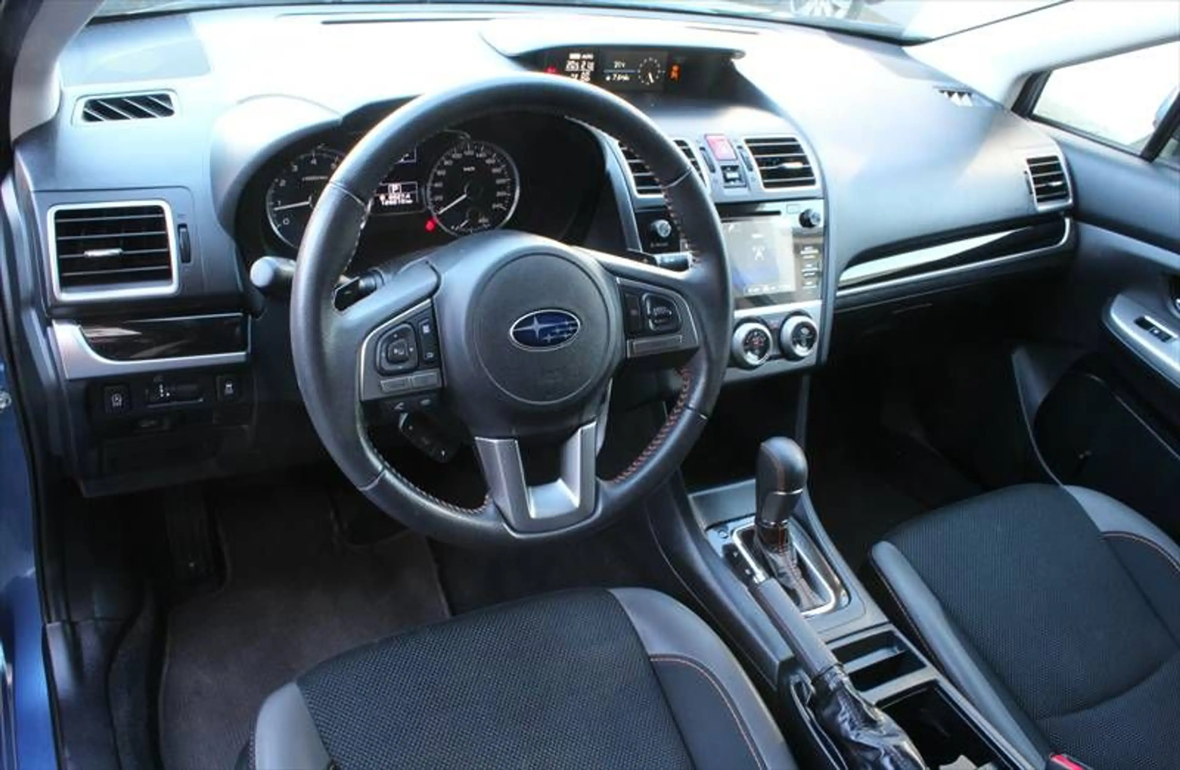 Subaru XV 2,0 i Comfort AUTOMATIK Sitzhzg. Xenon  1.Hd — photo 6