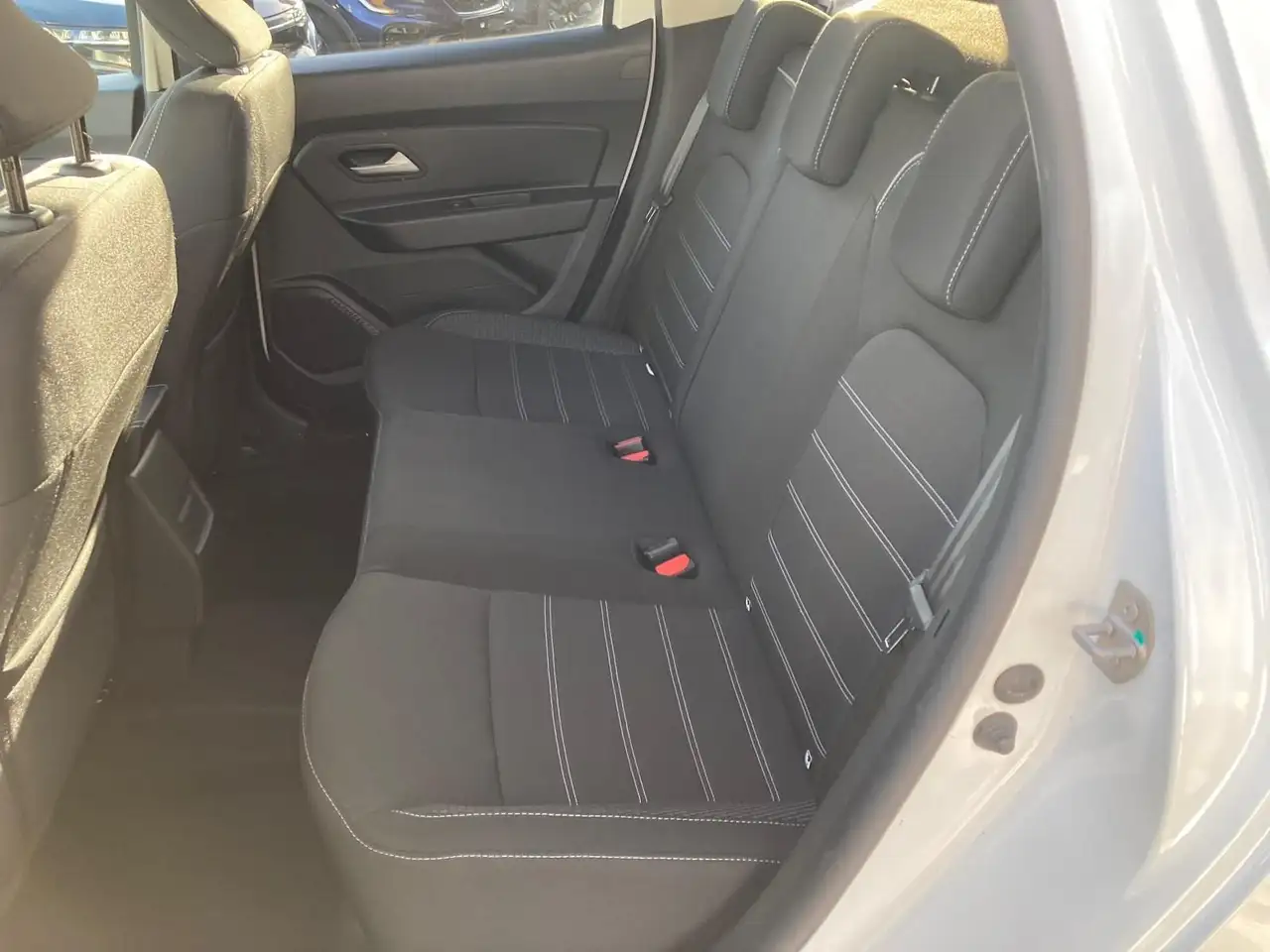 Dacia Duster ECO-G Journey 100 4x2 10