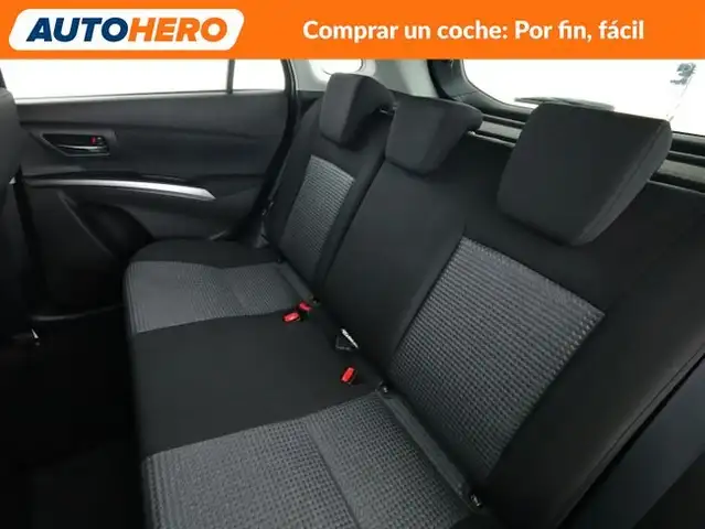 Suzuki SX4 S-Cross view 15