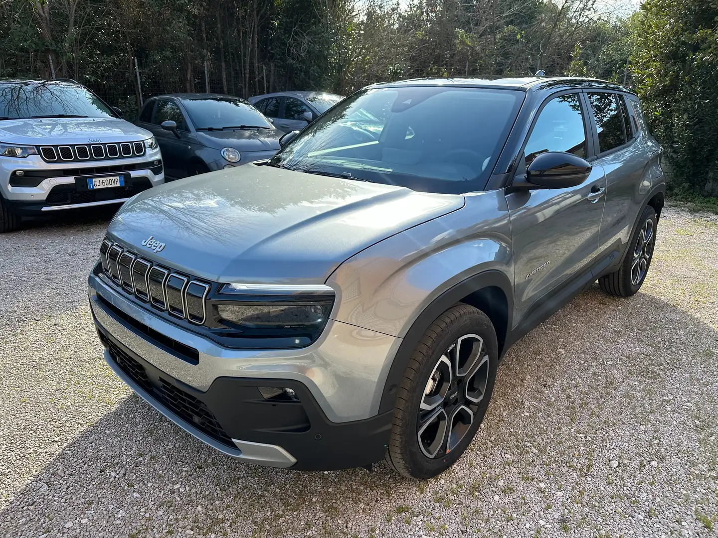 Jeep Avenger 1.2 Turbo MHEV Summit NEOPATENTATI GARANZIA JEEP Grau - 1