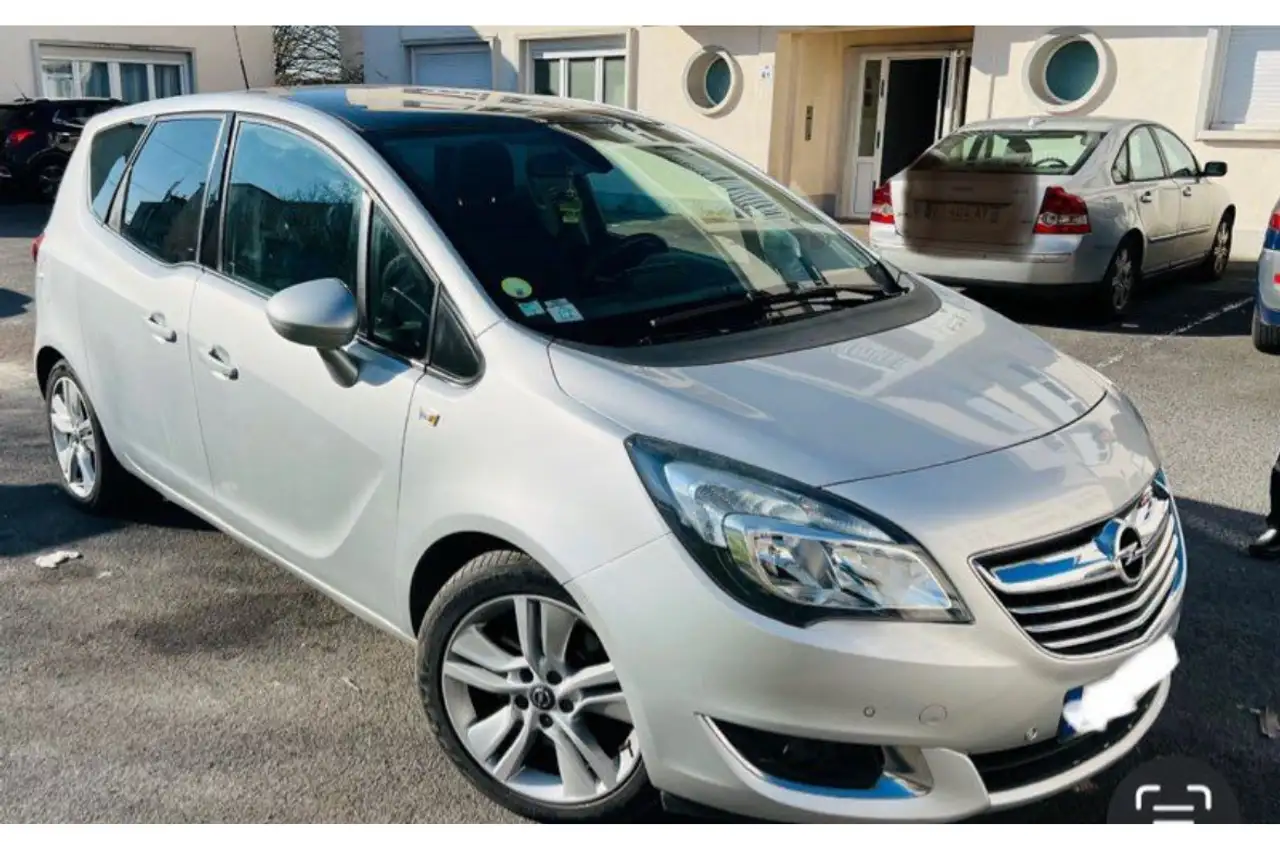 Opel Meriva 1.6 CDTI - 136 ch Start/Stop Cosmo Pack