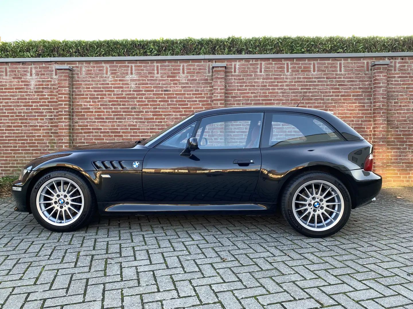 BMW Z3 Coupe 3.0i (5bak, Handgeschakeld Siyah - 2