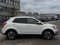 SsangYong Korando 2.0 Weiß - thumbnail 3
