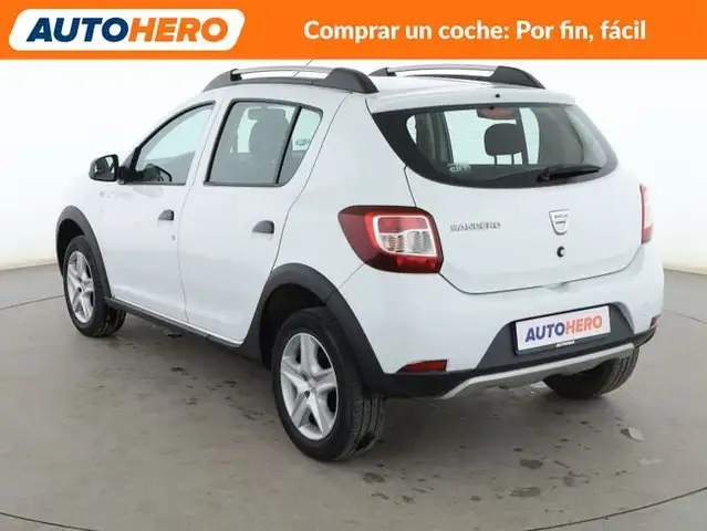 Dacia Sandero view 4