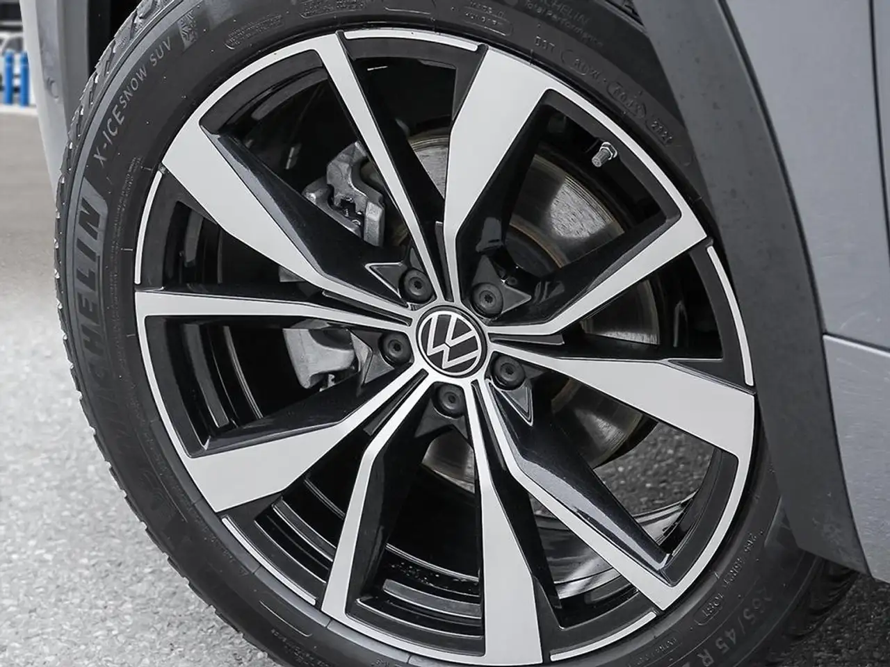 Volkswagen Atlas снимка Volkswagen Atlas