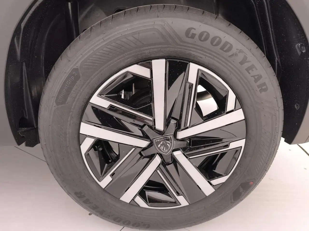 Peugeot 2008 1.2 puretech Style s&s 100cv 13