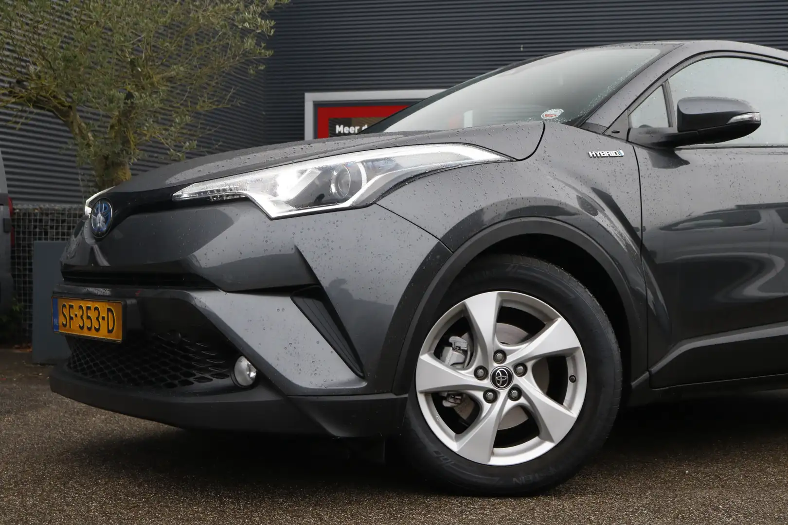 Toyota C-HR 1.8 Hybrid Active | Achteruitrij camera | Grigio - 2