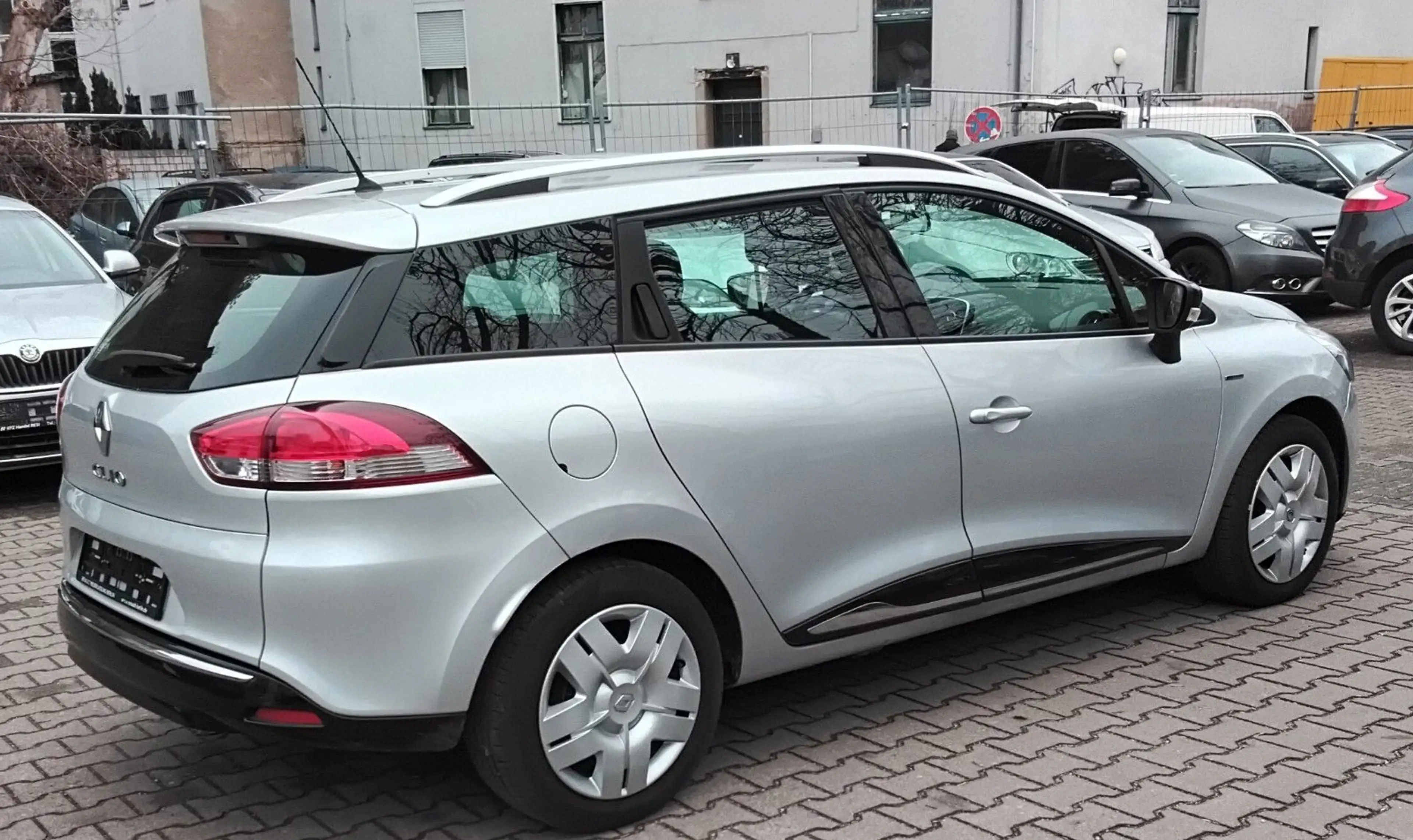 Renault Clio IV Grandtour Limited — photo 5