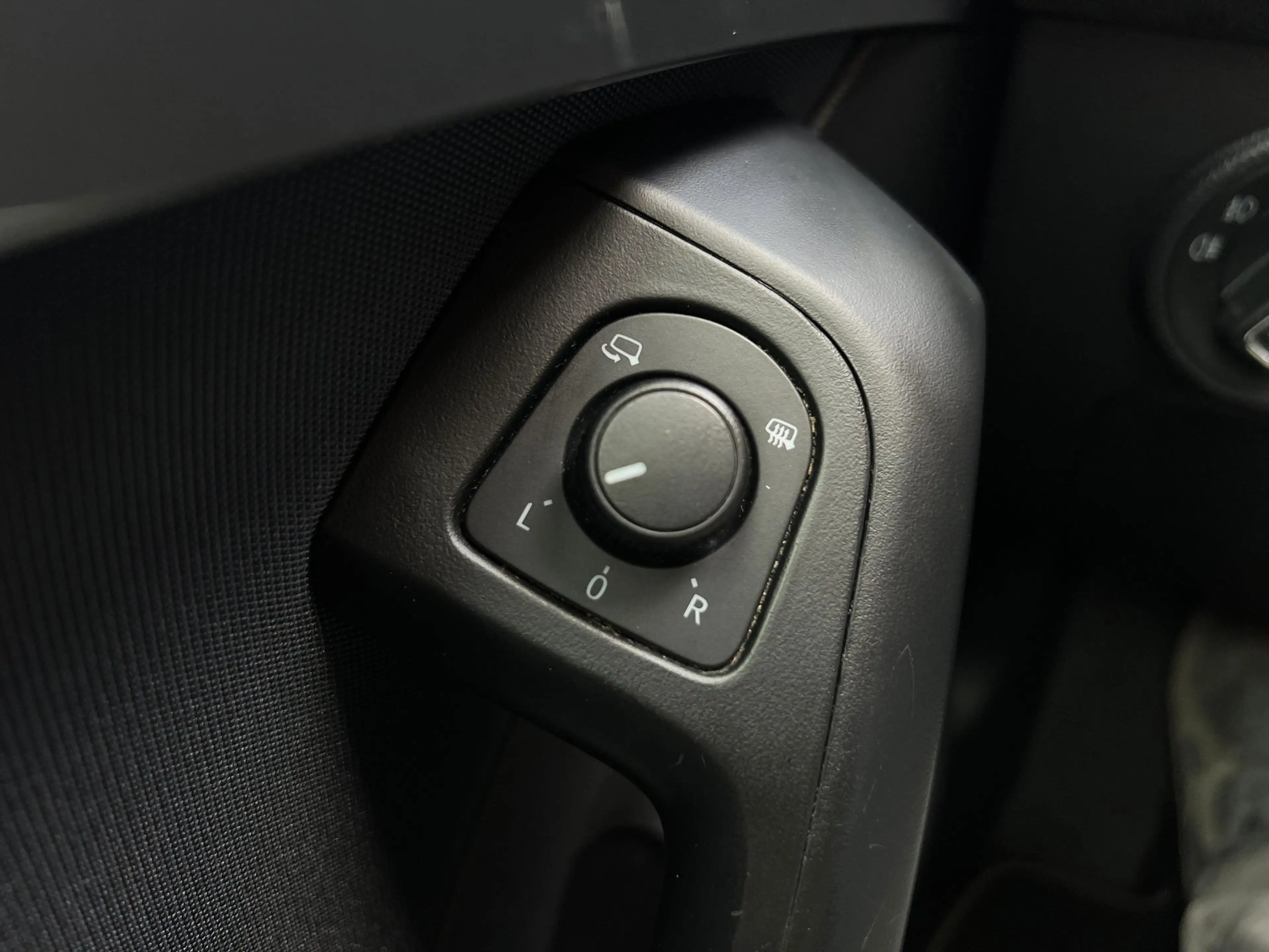 SEAT Ateca 1.0 EcoTSI|LED|Navi|Stoelverw.|Clima|Cruise|PDC — photo 19