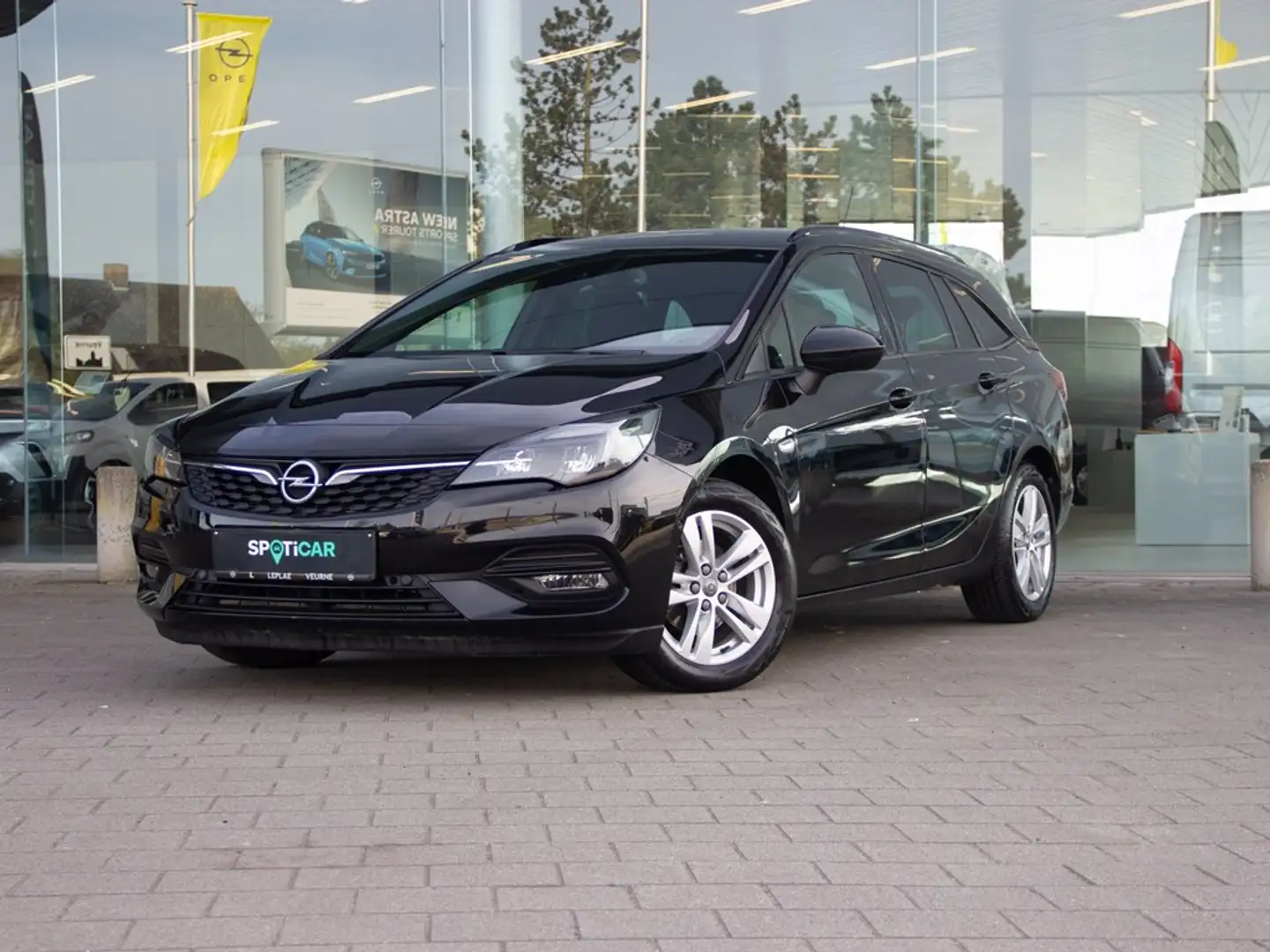 Opel Astra ST GS LINE 1.5D 105PK *NAVI*CAMERA*TREKHAAK* Zwart - 1