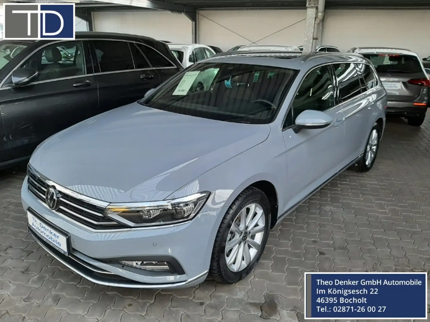 Volkswagen Passat Variant Elegance 2.0 TDI DSG Pano AHK Gris - 1