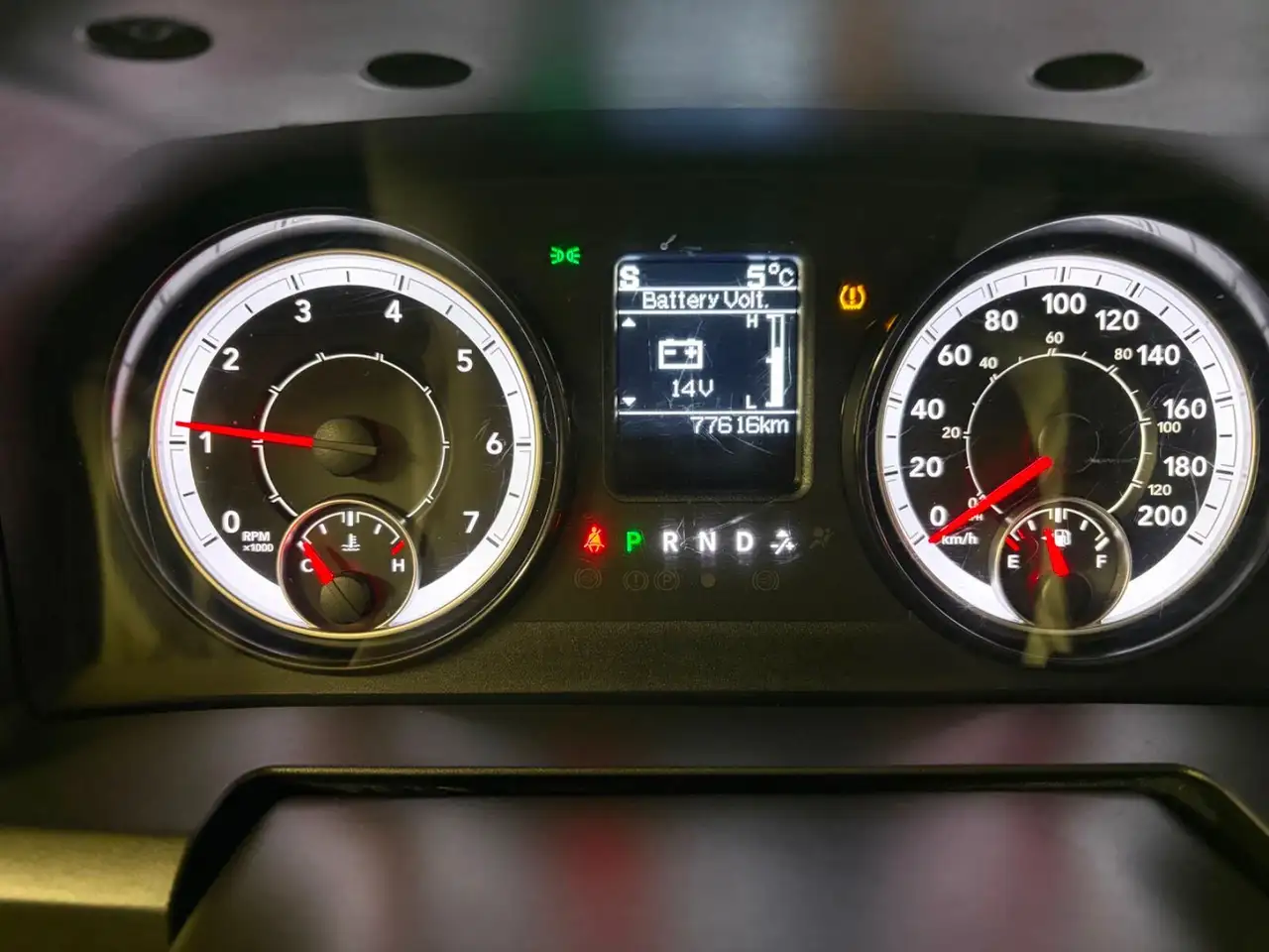 RAM 1500 снимка RAM 1500