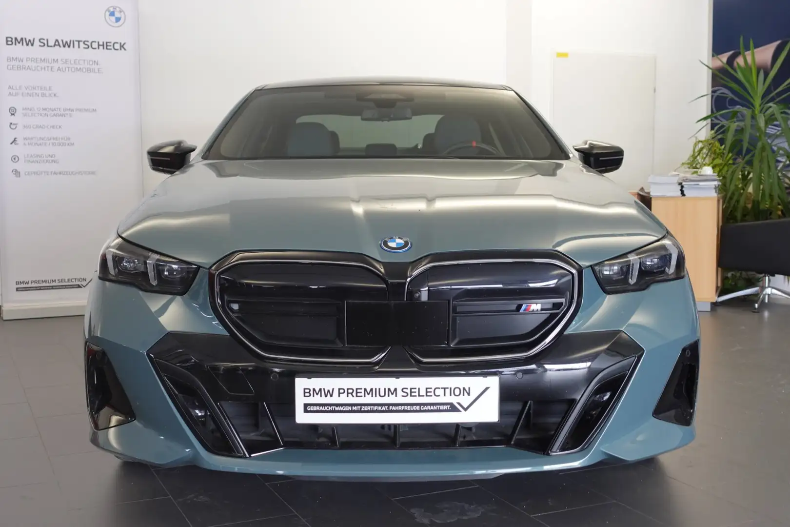 BMW i5 i5 M60 xDrive Groen - 2