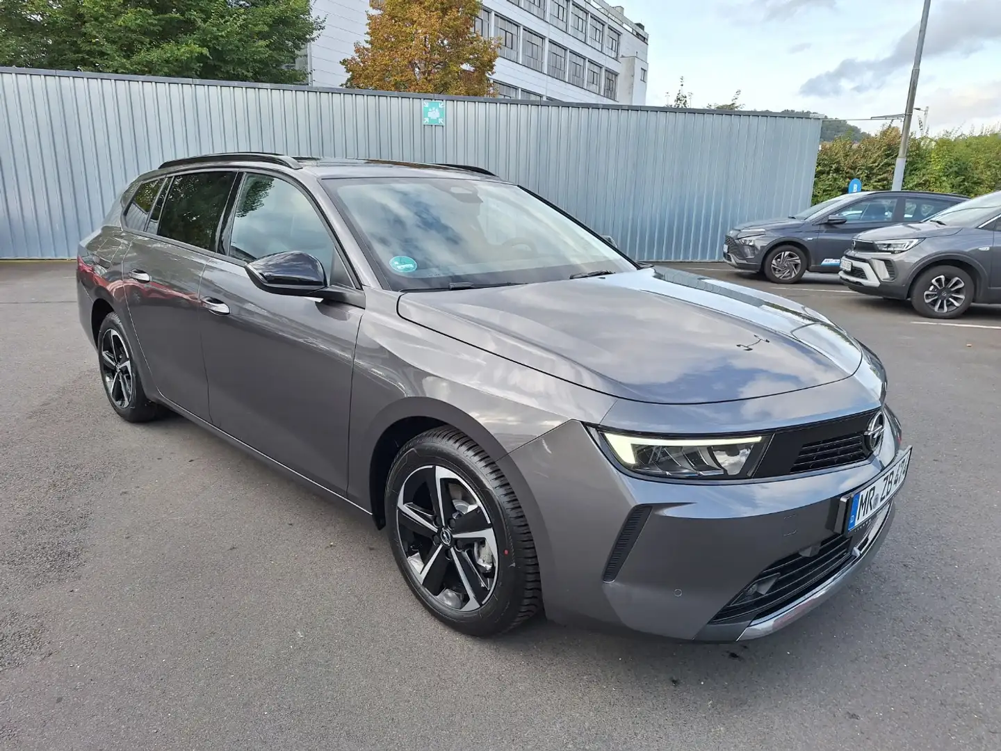 Opel Astra L Sports Tourer Edition Inkl.Inspektiinspaket Big Grau - 2