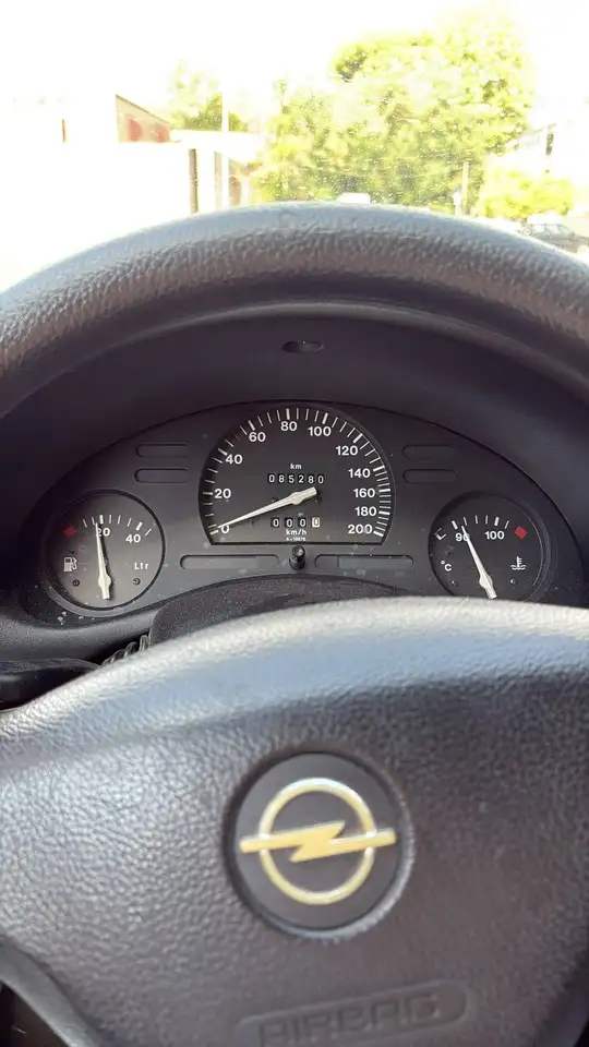 Opel Corsa 3p 1.0 12v Edition2000, foto 7