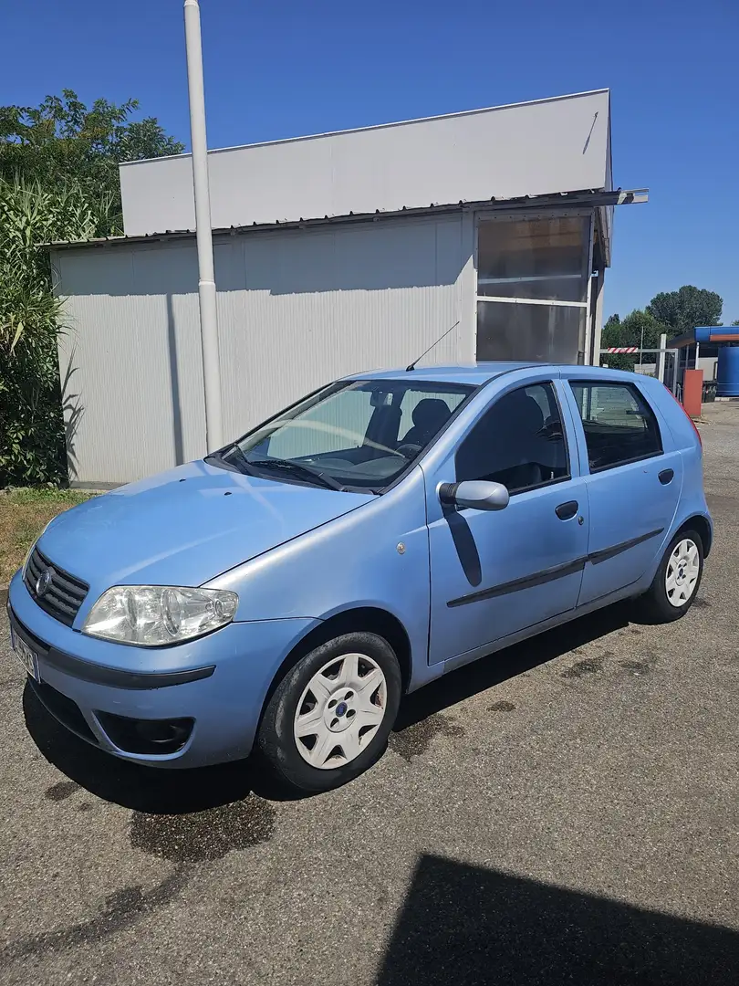 Fiat Punto 5p 1.2 Dynamic - 1