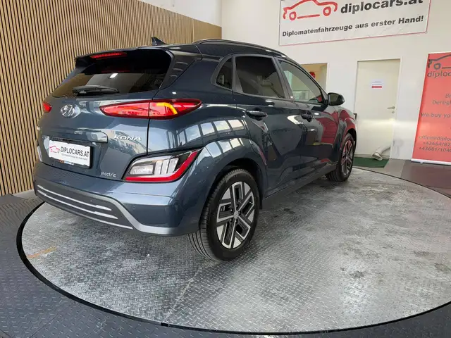 Hyundai Kona view 6