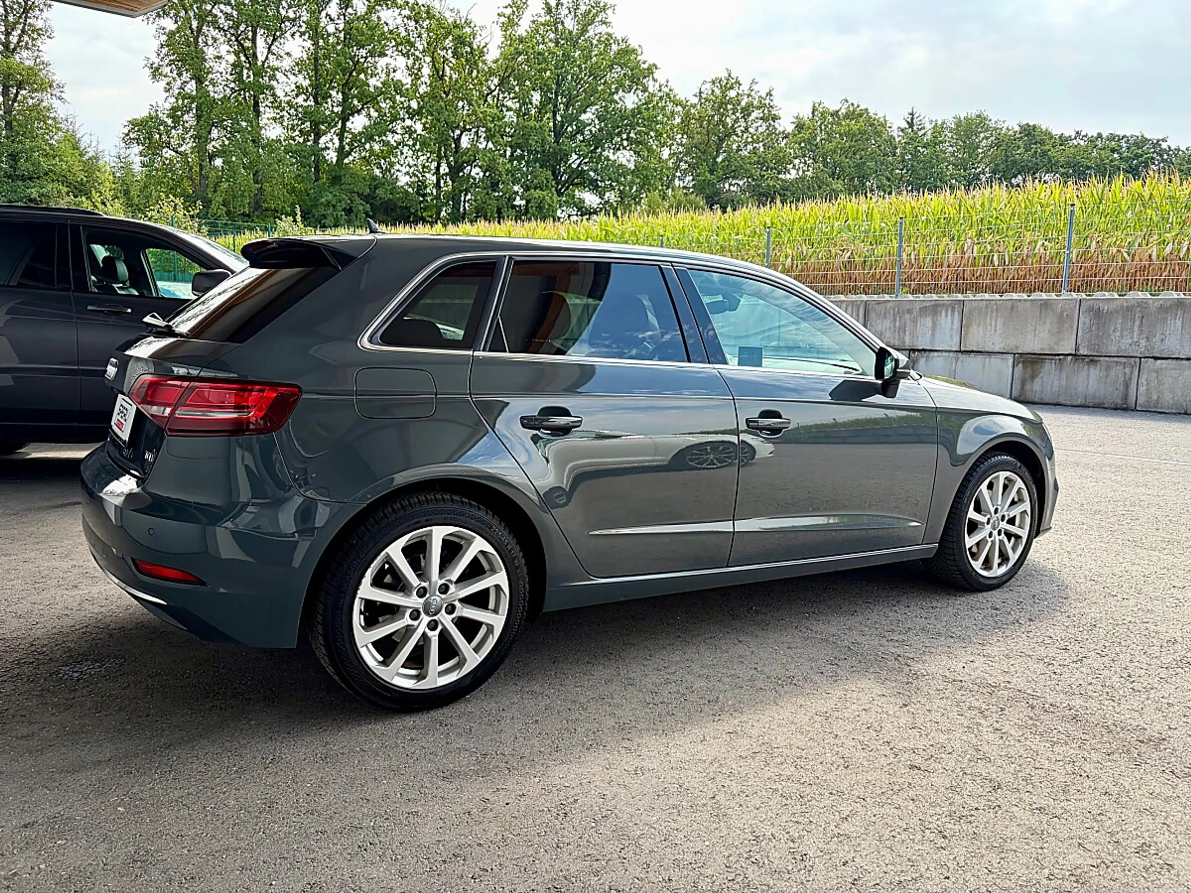 Audi A3 1.6 TDI Sportback design — photo 5