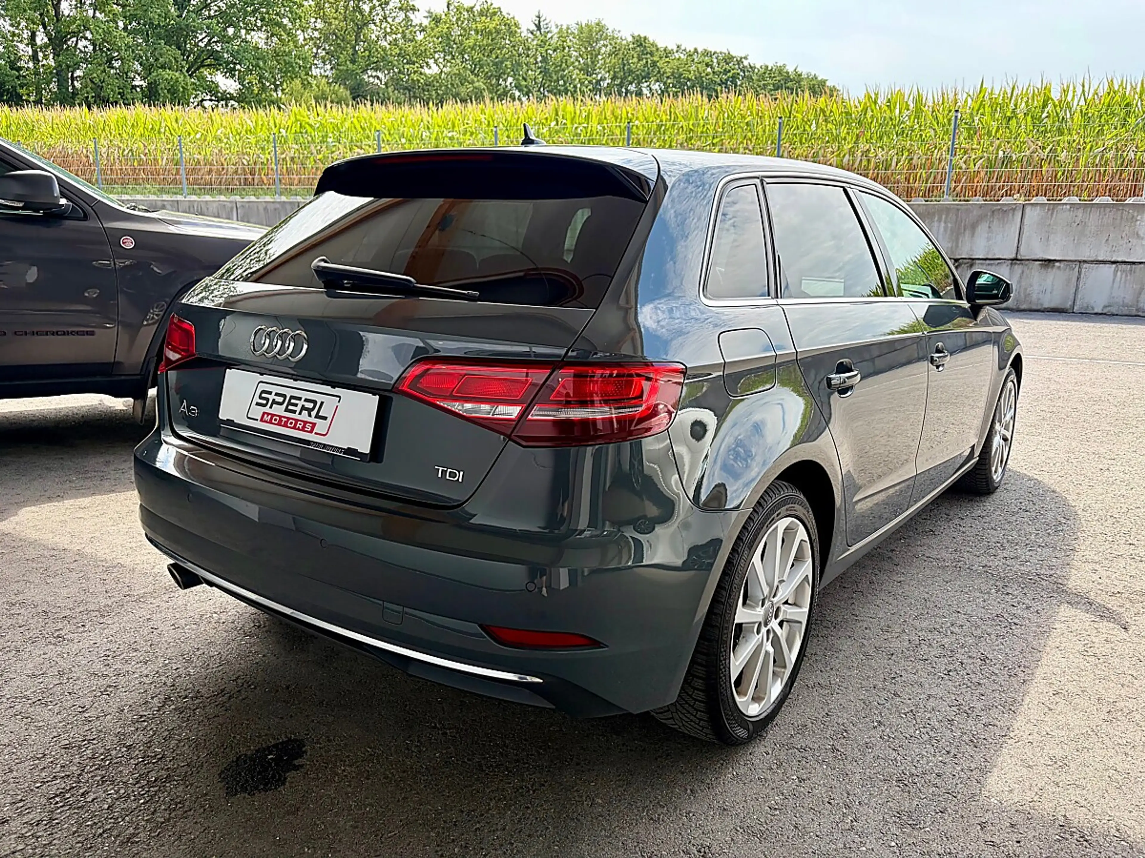 Audi A3 1.6 TDI Sportback design — photo 6