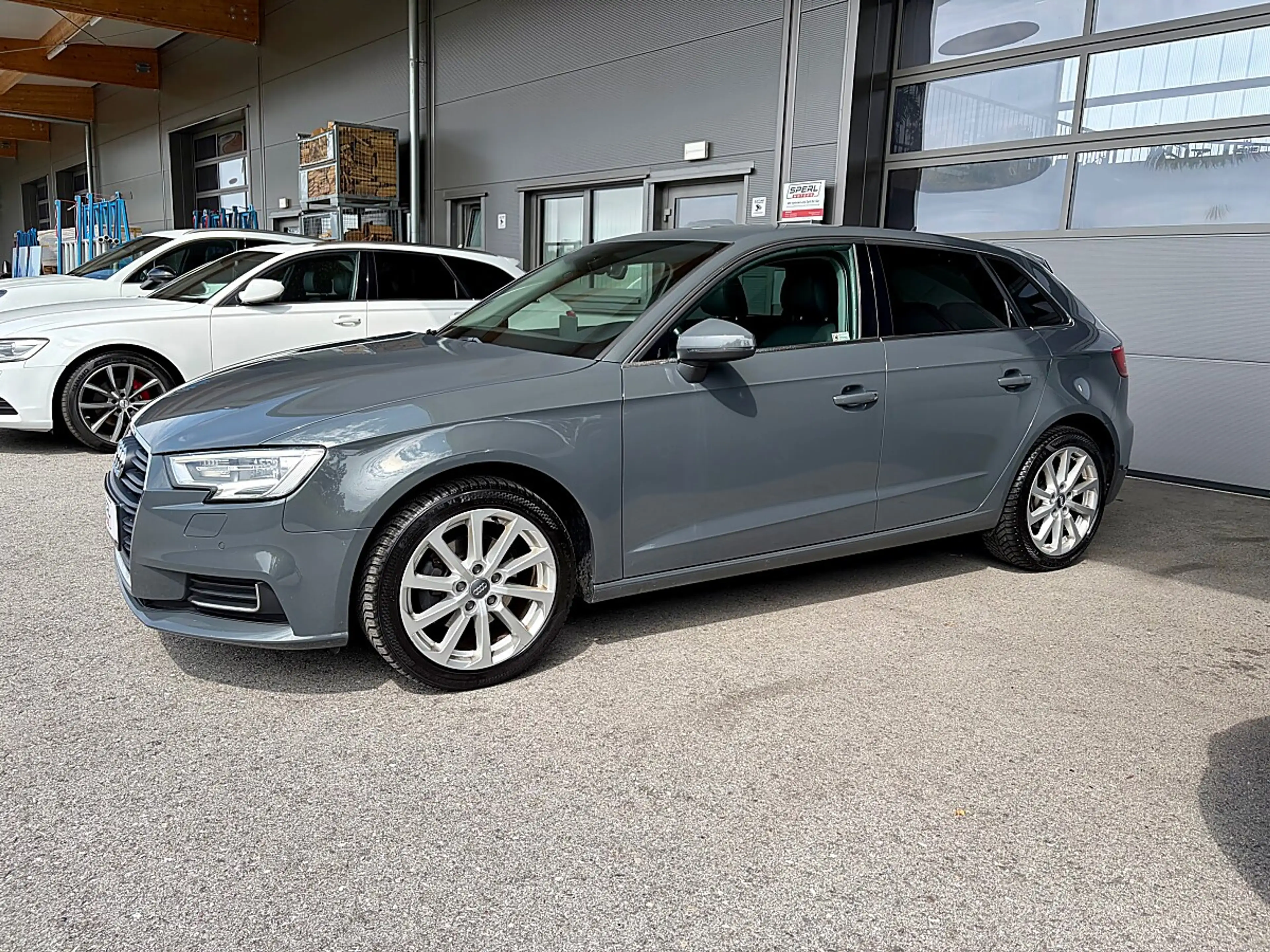 Audi A3 1.6 TDI Sportback design — photo 9