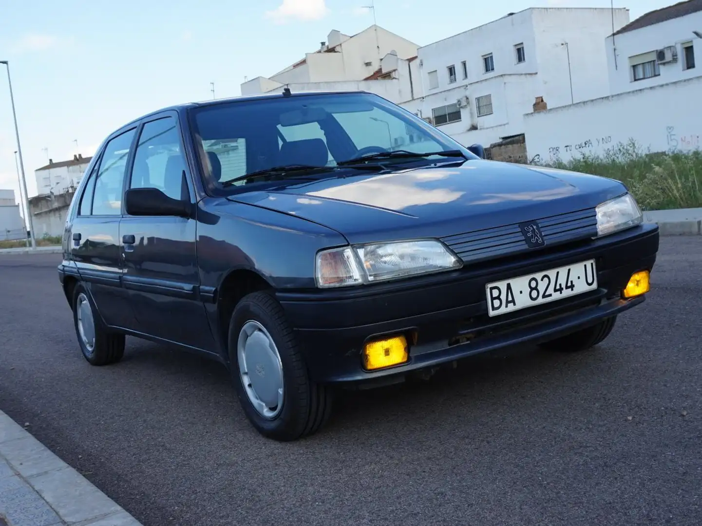 Peugeot 106 1.4 XT Gri - 1