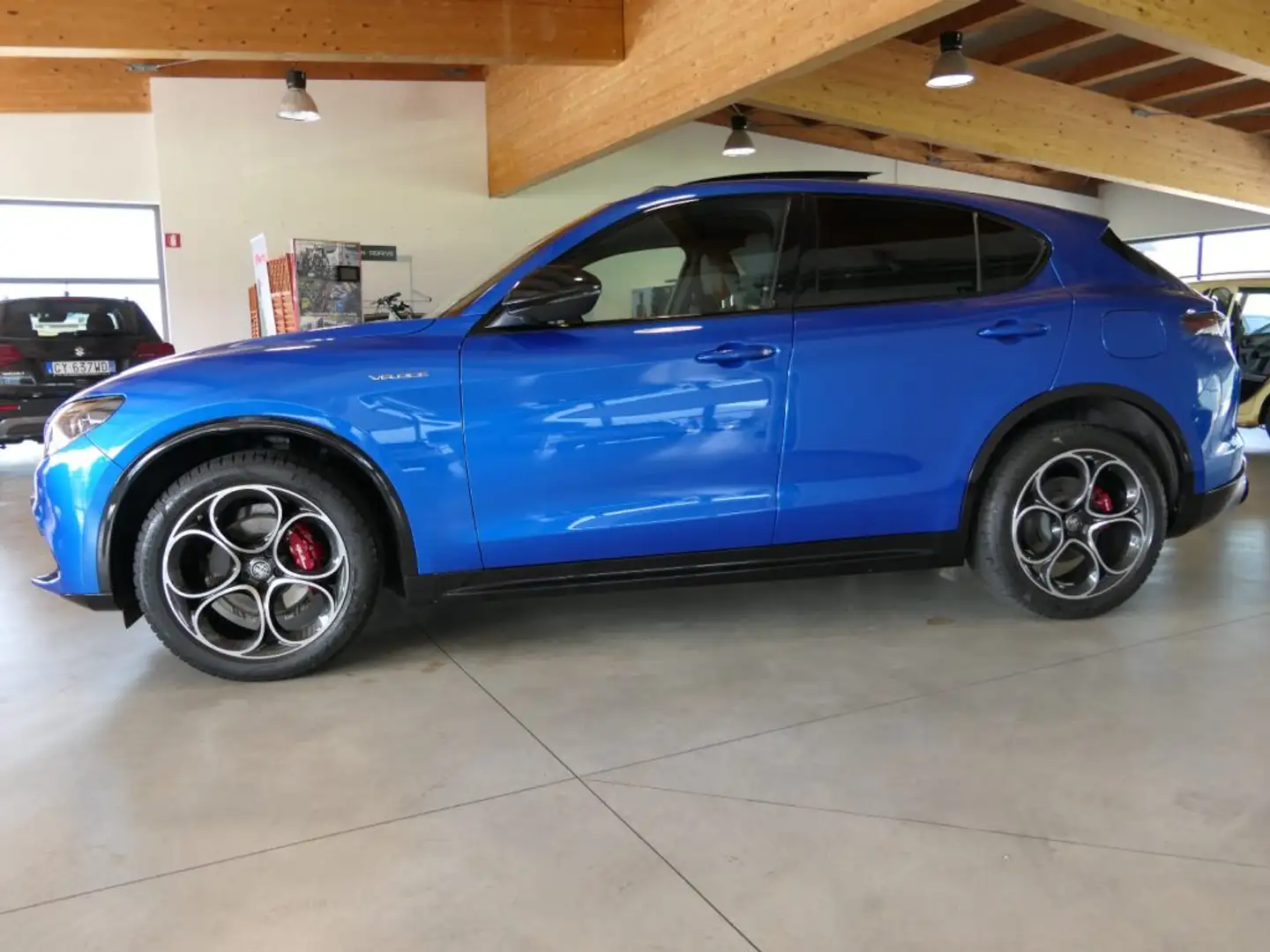 Alfa Romeo Stelvio 2.0 Turbo 280 CV AT8 Q4 Veloce Bleu - 1