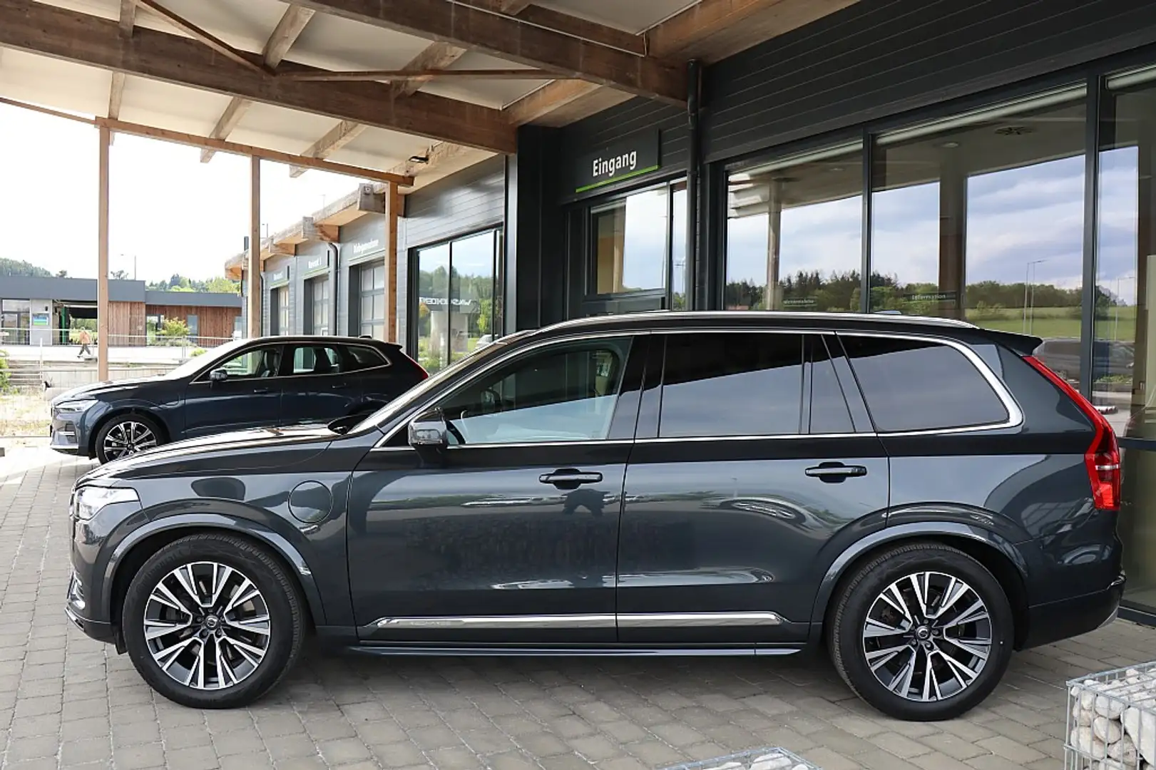Volvo XC90 T8 AWD Recharge PHEV Inscription Expression Gea... Grau - 2