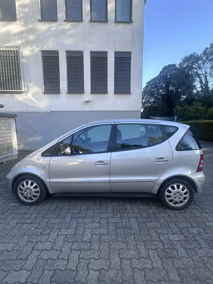 Mercedes-Benz A 160 Elegance, foto 3