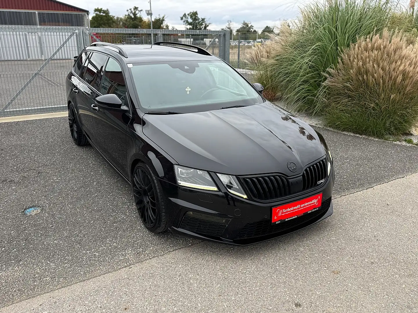 Skoda Octavia Combi RS 2,0 TSI DSG | NIGHT PAKET | ASSIST PAC... Schwarz - 2