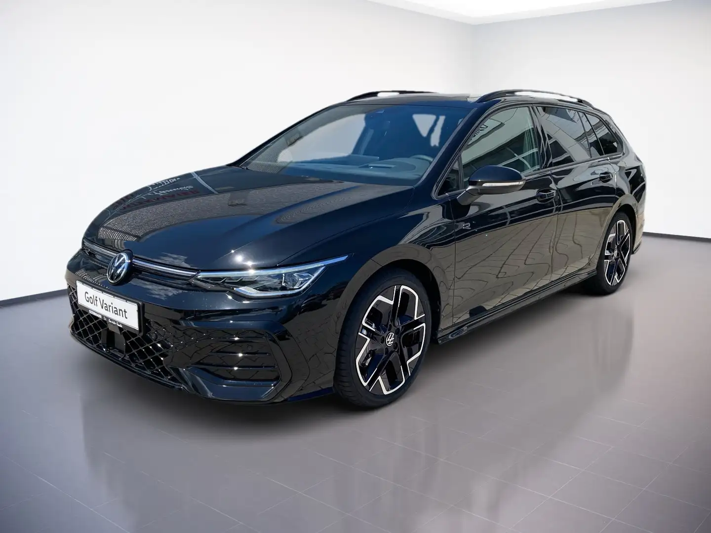 Volkswagen Golf Variant Golf VIII Variant R-LINE 1.5eTSI 150PS DSG PANO.IQ Schwarz - 2