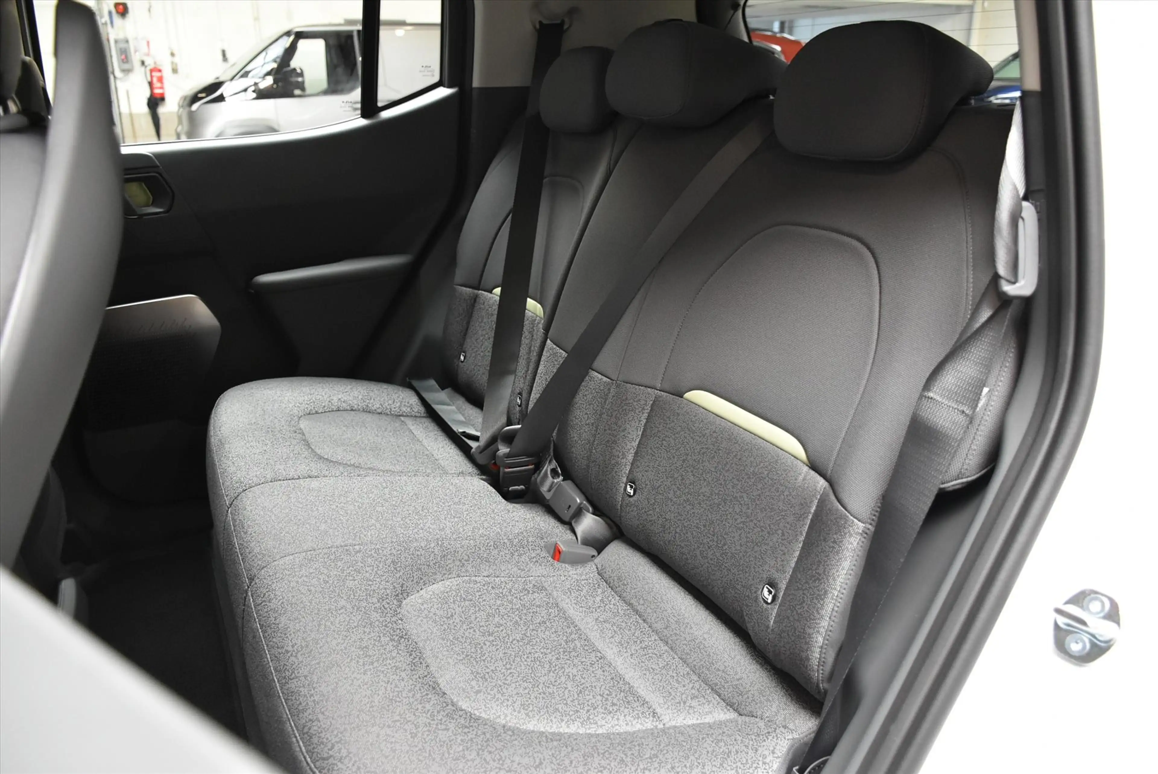Kia EV2 61 kWh 135pk (5-zits) Air BLACK EDITION — photo 15