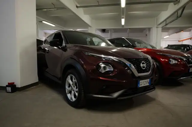 Nissan Juke view 2
