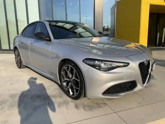 Alfa Romeo Giulia 2.2 Turbodiesel 160 CV AT8 B-Tech