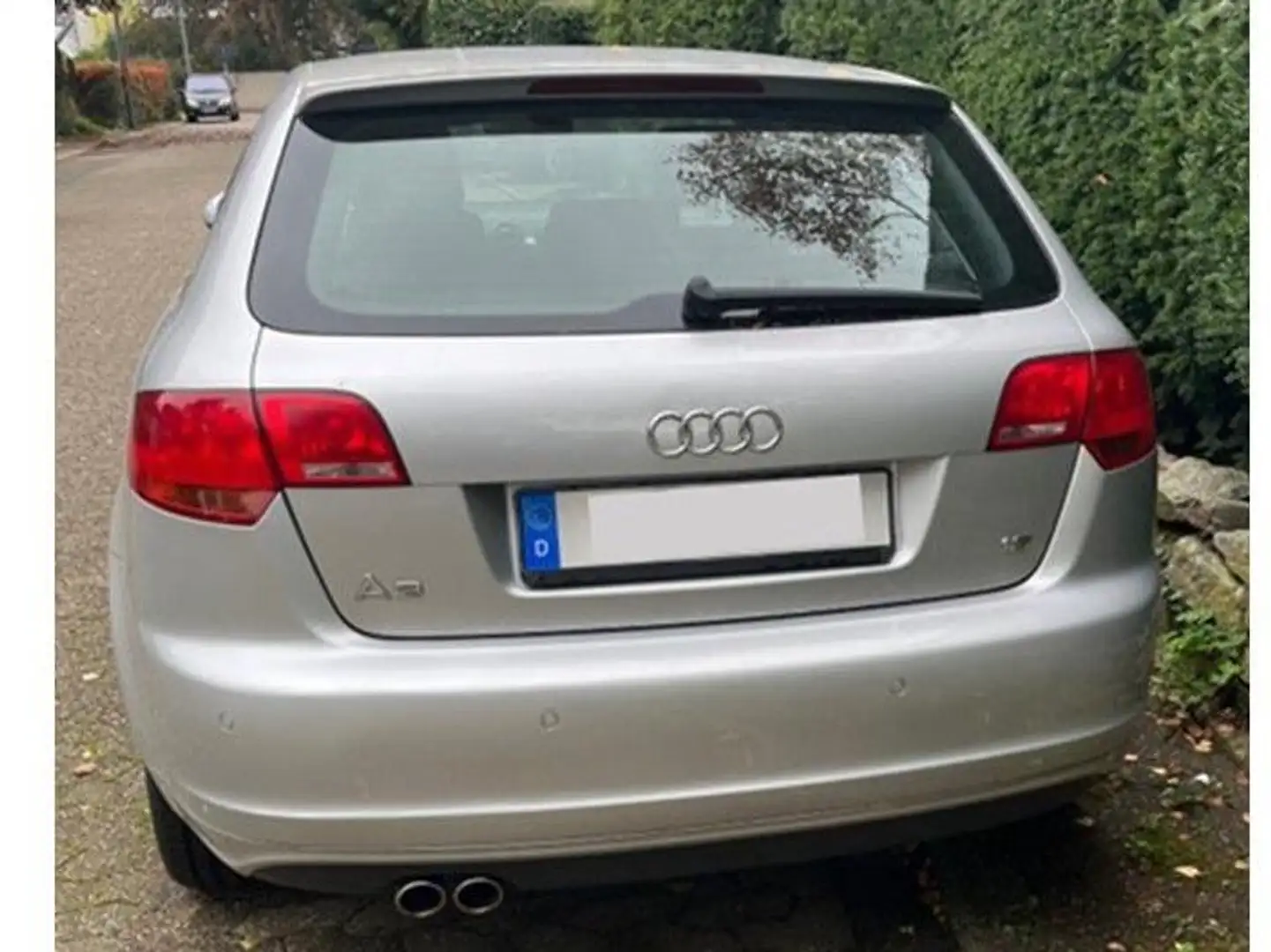 Audi A3 A3 1.6 Sportback tiptronic S line Sportpaket plus Silber - 2