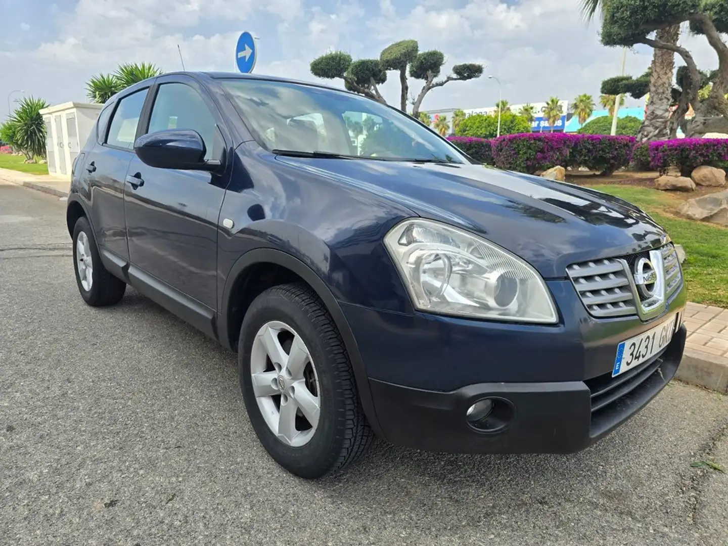 Nissan Qashqai 2.0 Acenta 4x2 Blau - 1