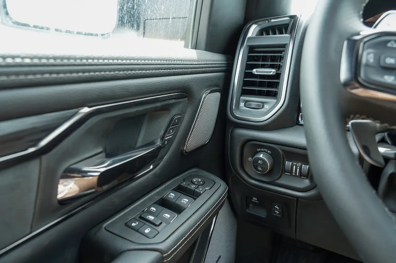 RAM 1500 fotografie RAM 1500