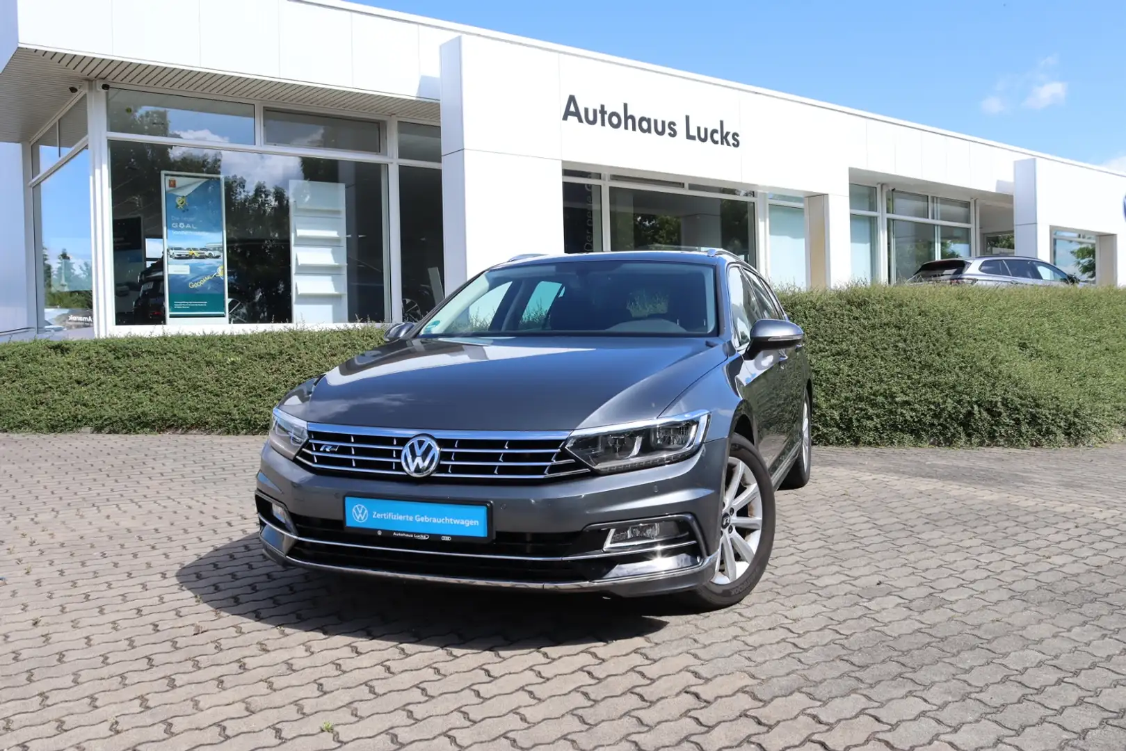 Volkswagen Passat Variant Highline 1,4 TSI R-Line Keyless Pano el.Heck Gris - 2