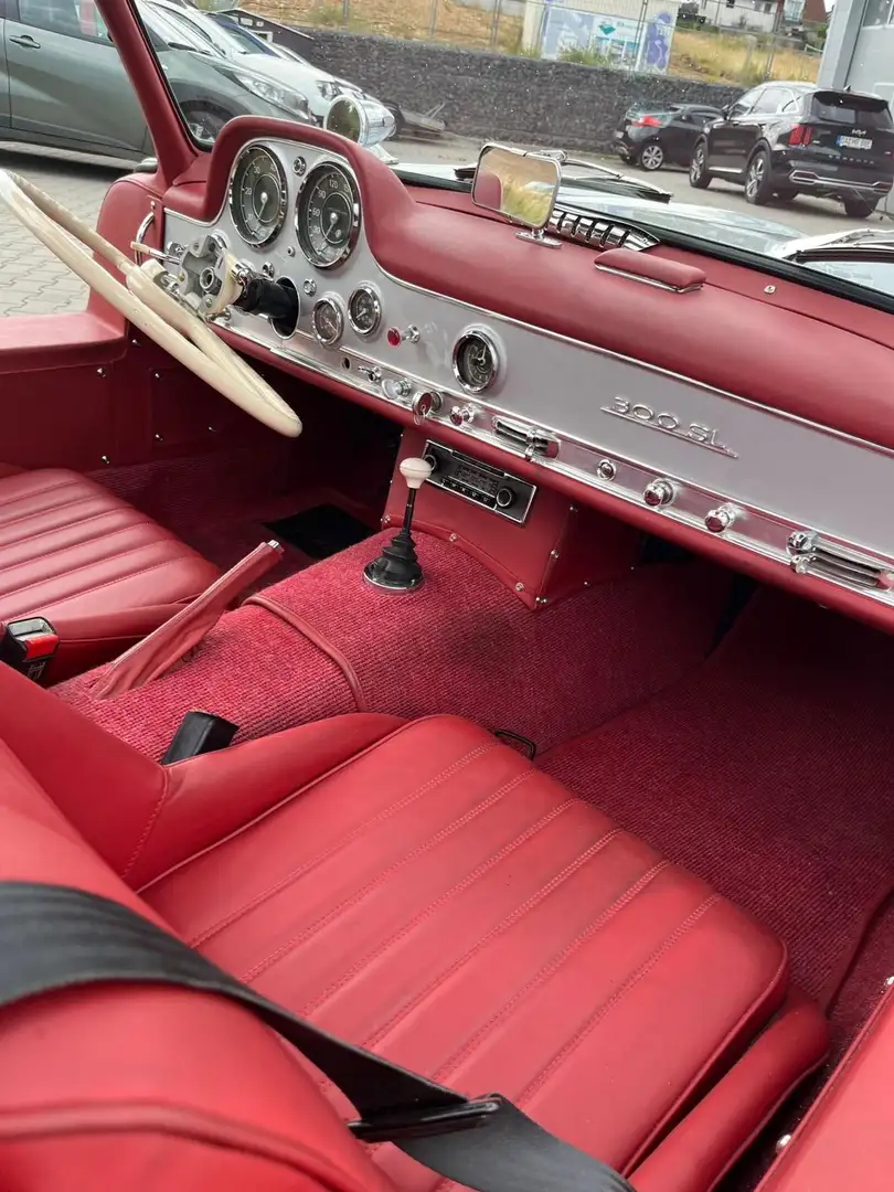 Mercedes-Benz SL 300 "Gullwing" FLÜGELTÜRER Argent - 2