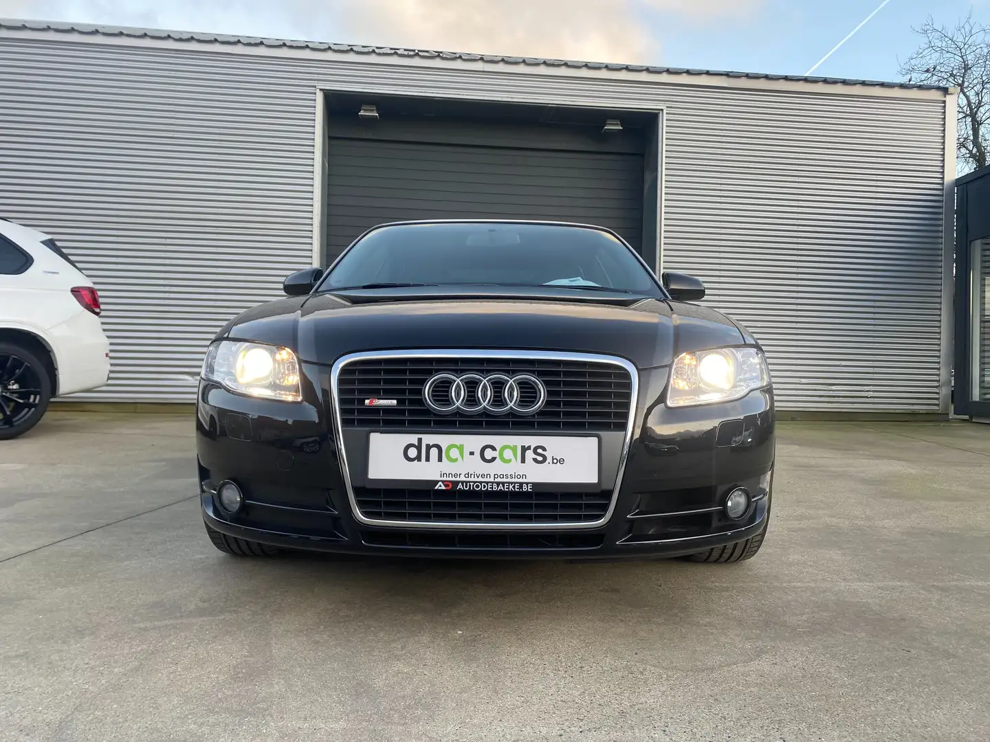 Audi A4 Cabriolet 1.8 Turbo S-line / 11 000KM / LIKE NEW Negro - 2