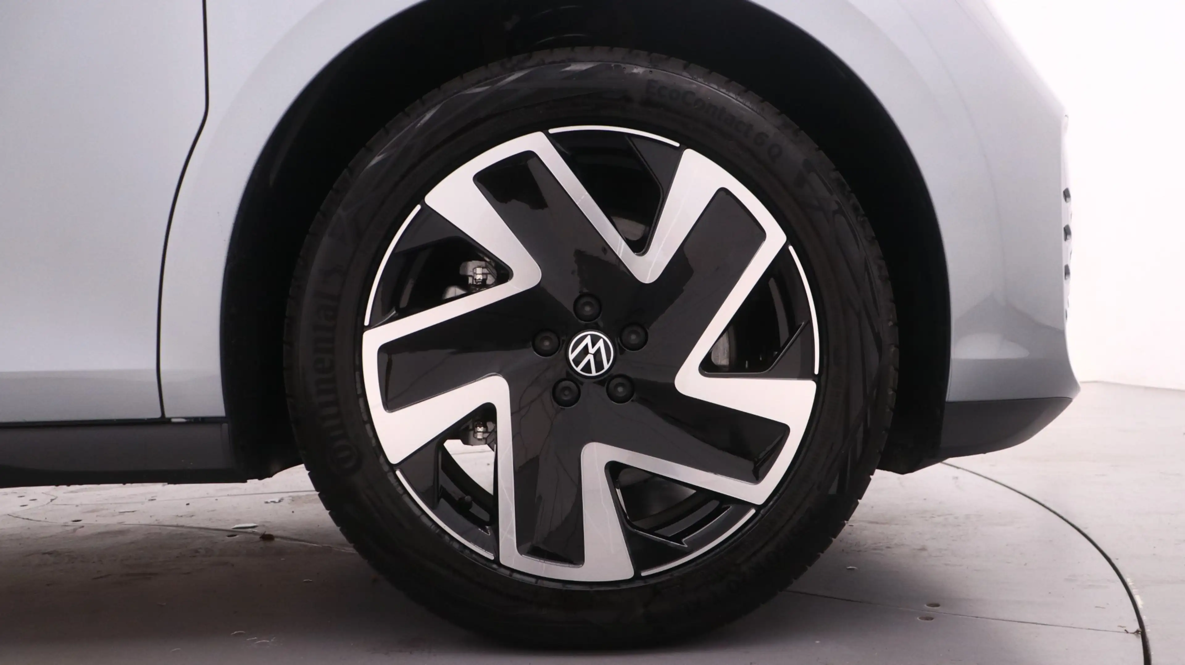 Volkswagen ID. Buzz Cargo L1H1 79kWh 340pk AWD 4Motion Bulli-Edition / 4x4 — photo 13